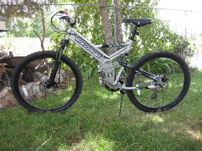 Some Normal Guys: [Download 20+] Mongoose Blackcomb Mountain Bike 26 ...