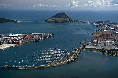 Port of Tauranga - Ship Technology