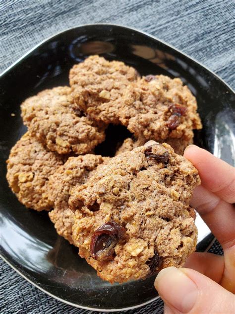 Oatmeal Raisin Cookies (Gluten free, low sugar) Gluten Free Health ...