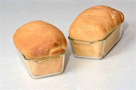 Can You Bake Bread In A Glass Loaf Pan? Does It Take Longer? - Kitchen Seer