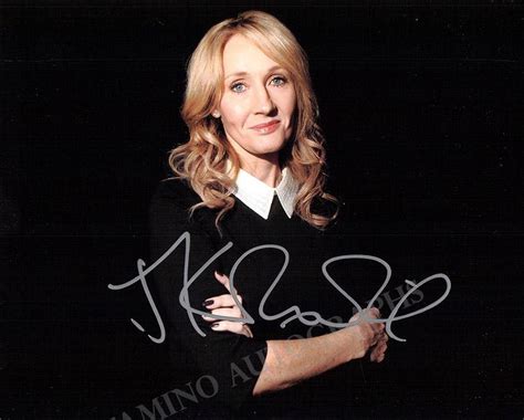 J.K. Rowling Autograph Signed Photograph – Tamino