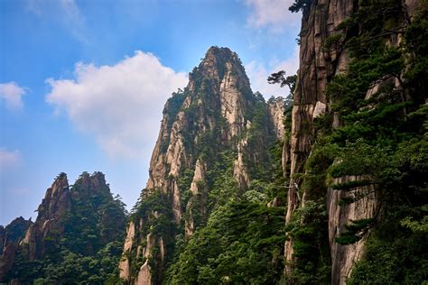 Huangshan mountains Huangshan Anhui China | Huangshan mounta… | Flickr