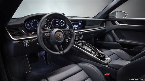 2020 Porsche 911 Carrera 4S | Interior