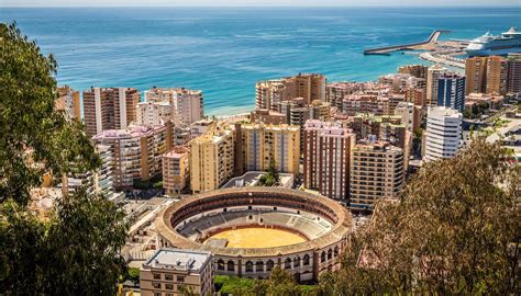 Holidays in Málaga from €281 - Search Flight+Hotel on KAYAK