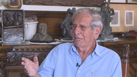 i24NEWS - EXCLUSIVE: Fiddler on the Roof's Chaim Topol and his memories ...