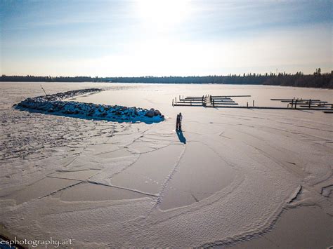 Gull Harbor at Hecla Island In Winter : r/pics