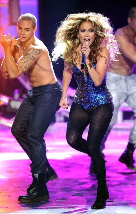 Dance Again Live On American Idol [10 May 2012] - Jennifer Lopez Photo ...