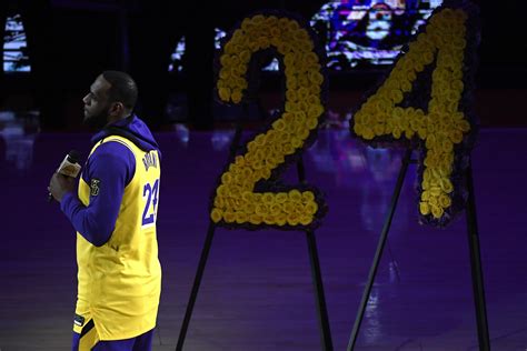 Watch LeBron James‘ heartfelt, unrehearsed tribute to Kobe Bryant.