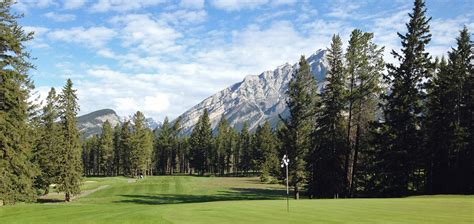 Fairmont Banff Springs Golf Course - Alberta - golftravelandleisure.com