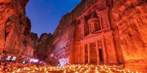 Petra By Night : How to Enjoy an Enchanted Evening at Jordan's World ...