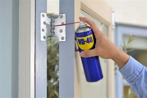 How to fix a squeaky door - WD-40 GULF blog post