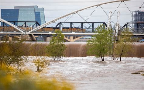 Phoenix area flooding, road closures prompted by SRP water releases