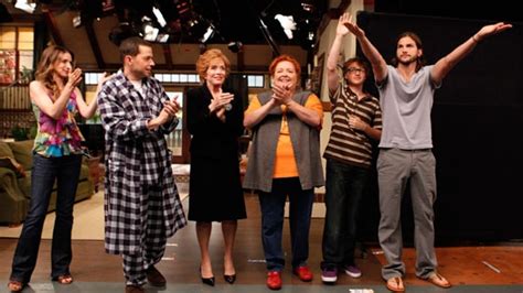 Two and a Half Men Behind-the-Scenes Clip: Welcoming Ashton Kutcher - E ...