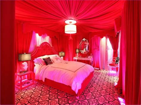 17 Hot Pink Room Decorating Ideas for Girls