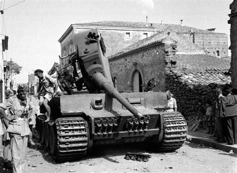 Knocked out Mk VI Tiger tank at Belpasso, Sicily, 1943. [1242 x 910 ...