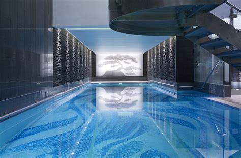 Indulge yourself in these London hotels with indoor pools