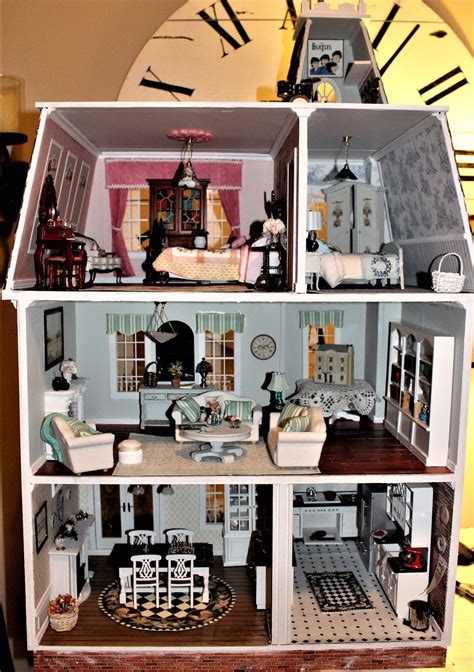 My Dollhouse Interior ~ Busy with the Cricky