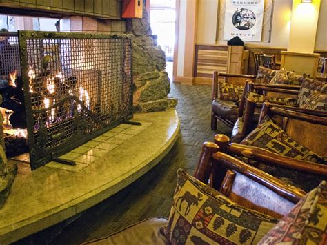 Old Faithful Snow Lodge Winter – Lobby | Yellowstone National Park Lodges