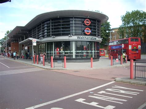 Walthamstow Central station | UK Transport Wiki | Fandom