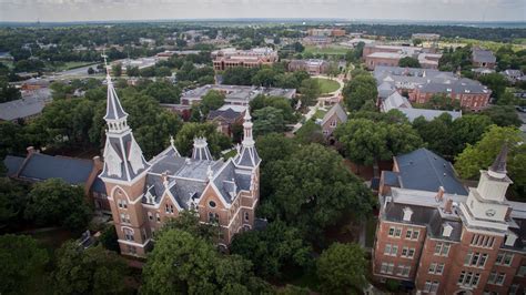 Mercer University Campus Images - Mercer University Photo Gallery