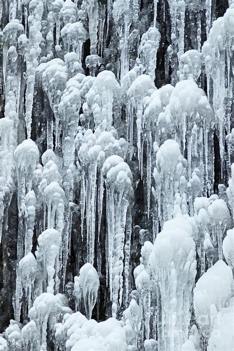 Snow Cone Ice Formations 1722 Photograph by Donald Sewell