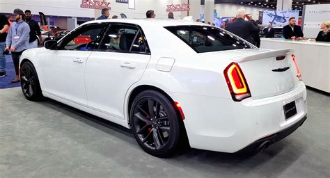 The 2023 Chrysler 300C Is A Tire-Smoking Hemi V-8 Mic Drop, 60% OFF