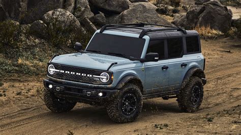 All-New 2021 Ford Bronco Debuts with a Wild Bunch of Off-Road Inspired ...