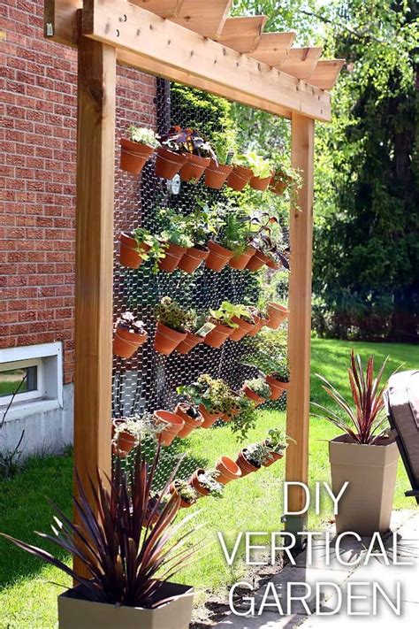 How to Build Your Own DIY Vertical Garden Wall