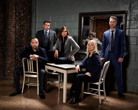 SVU Season 19 Cast Portrait - Law and Order SVU Photo (40707014) - Fanpop