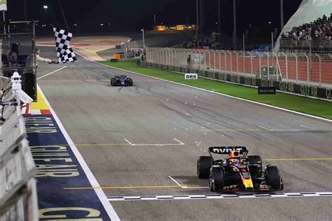 Max Verstappen dominates Bahrain GP as Fernando Alonso takes 99th ...