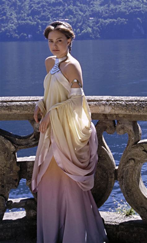 Padmé NABERRIE | Lake Dress | Episode II: Attack of the Clones (2002 ...