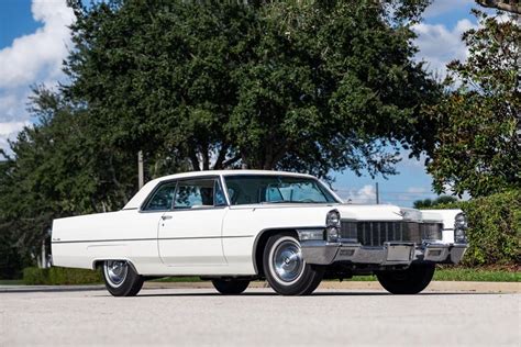 1965 Cadillac Coupe DeVille | Orlando Classic Cars