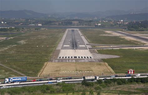 LEXJ - Santander | Pilot Airport Information