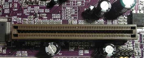 History Of Graphics card motherboard slots:- PCI VS AGP VS PCI-Express ...