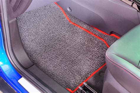 The Best Types of Floor Mats for Your Car