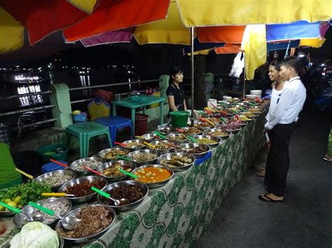 Street food in Myanmar » Travel Myanmar