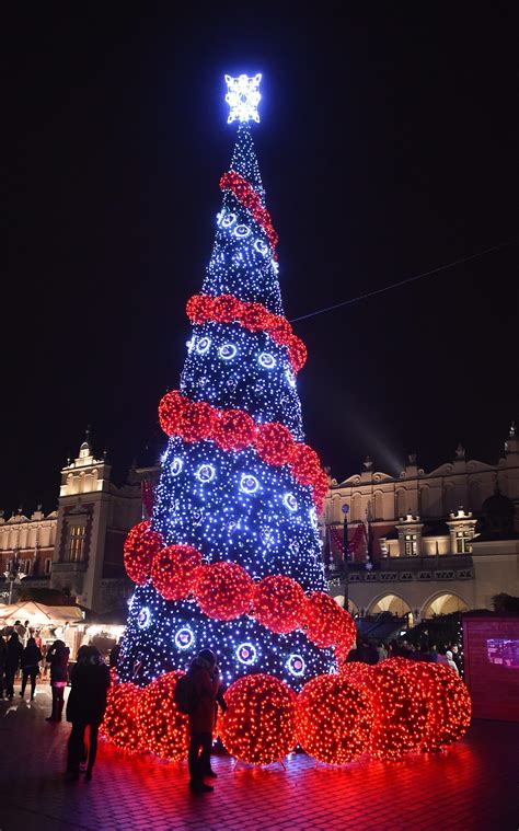 Christmas trees around the world – in pictures Christmas World ...