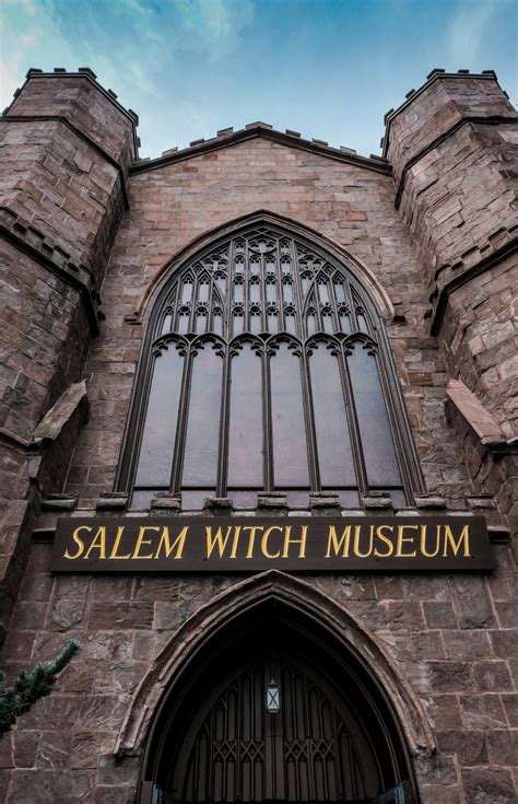 The Salem Witch Museum Entry - Mad Halloween