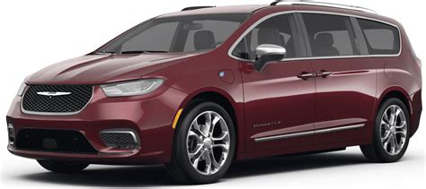 New 2023 Chrysler Pacifica Hybrid Reviews, Pricing & Specs | Kelley ...