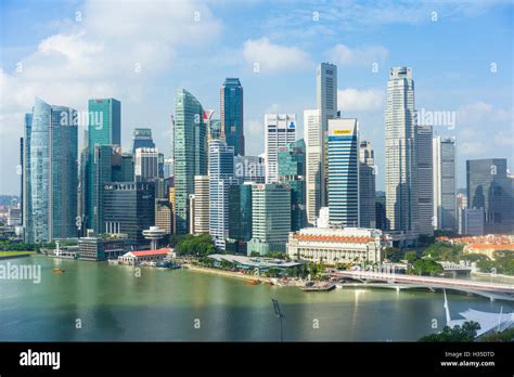 Singapore skyline, skyscrapers with the Fullerton Hotel and Jubilee ...