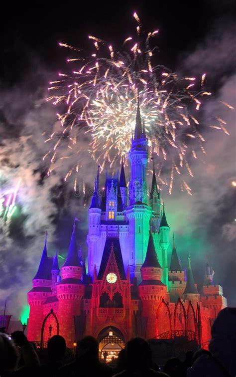 Fireworks at Disney Cinderella Castle Editorial Photo - Image of ...