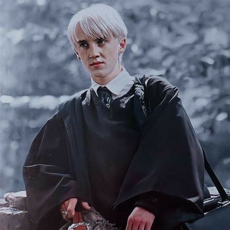 𝐈𝐂𝐎𝐍𝐒 - draco malfoy - Wattpad Draco Harry Potter, Magie Harry Potter ...