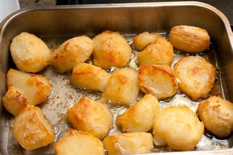 Mary Berry shares the secret to perfect roast potatoes - TrendRadars