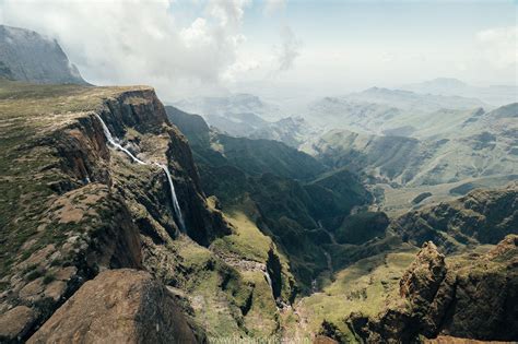 Hiking The Drakensberg's Amphitheatre Trail To The Roof Of Africa - The ...