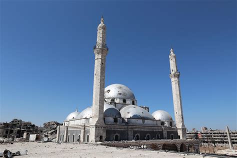 Khalid Ibn: Khalid Ibn al-Walid mosque, a beloved #Homs landmark ...