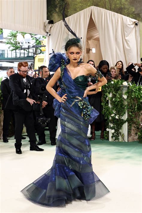 Zendaya Met Gala 2024 - Avie Margit