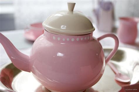 Pink Teapot | Pink teapot, Tea pots, Pink tea