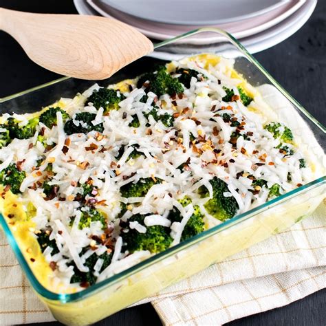 Baked Cheese Broccoli Vegan Casserole [ GF + DF ] kiipfit.com