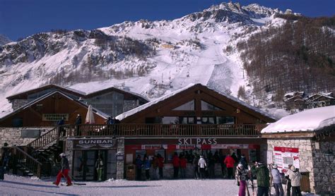 Val d'Isere Ski Pass Office | SeeValdIsere.com