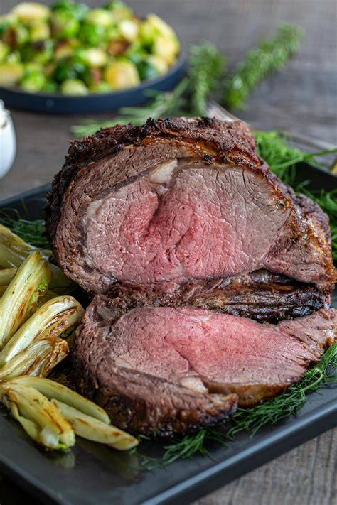 Rib Roast Recipe (with Horseradish Sauce) - Momsdish